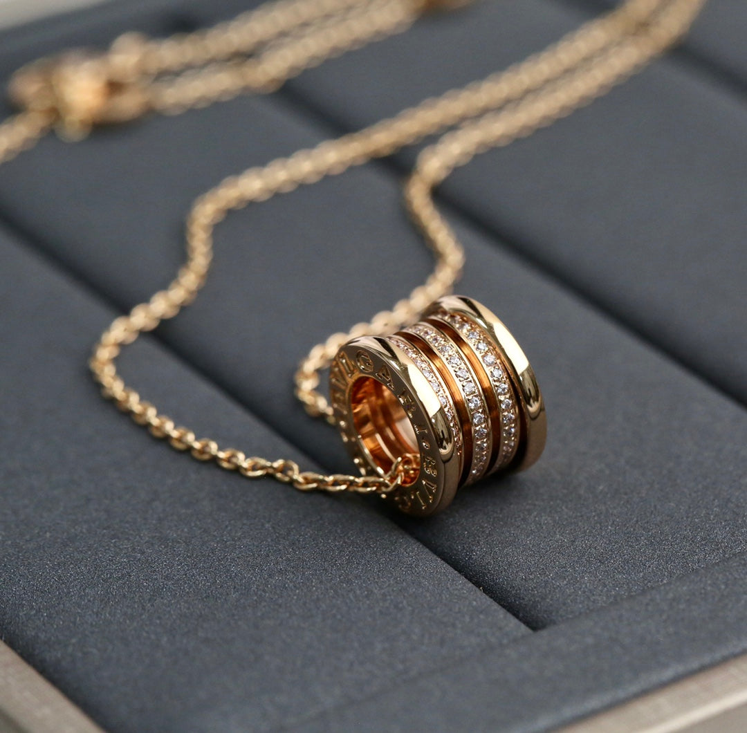 [Love's Uplift]ZERO 1 PINK GOLD DIAMOND NECKLACE