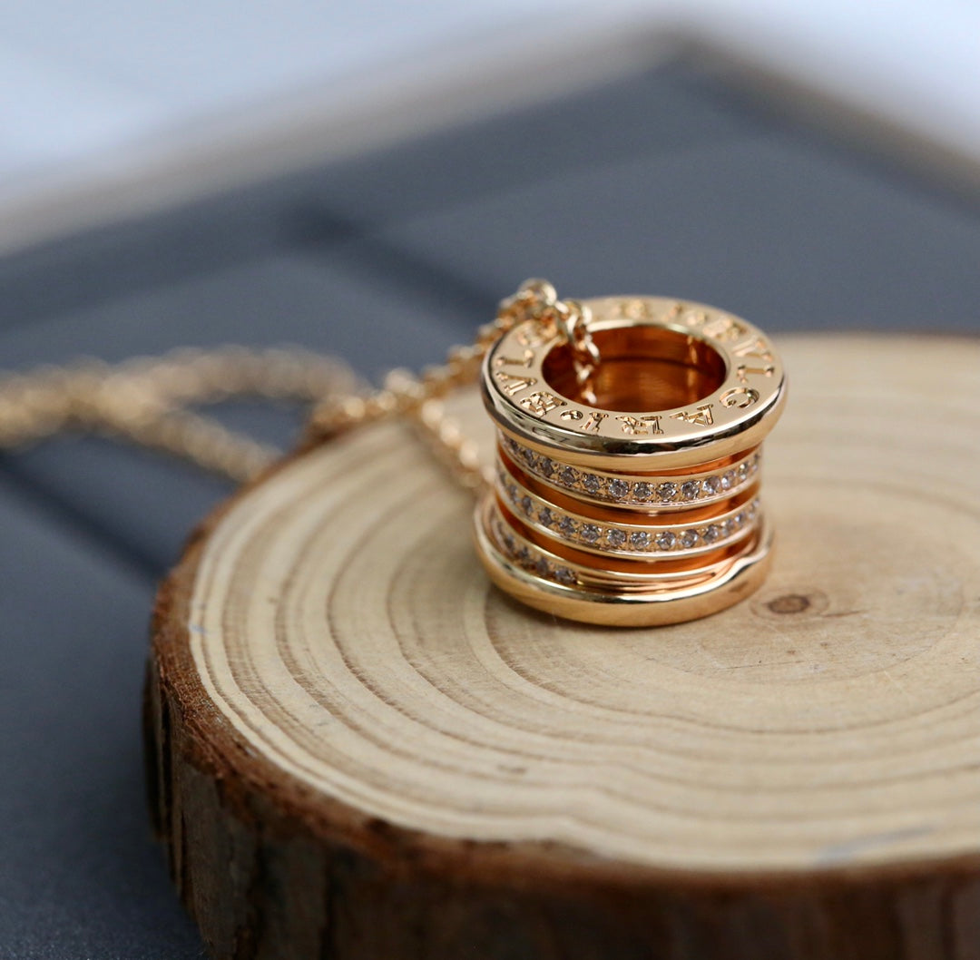[Love's Uplift]ZERO 1 PINK GOLD DIAMOND NECKLACE