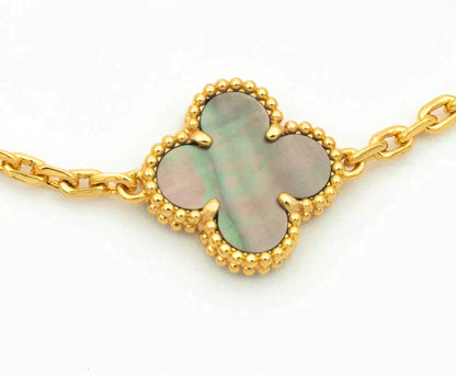 [Love's Uplift]CLOVER 5 MOTIF GRAY MOP DIAMOND BRACELET
