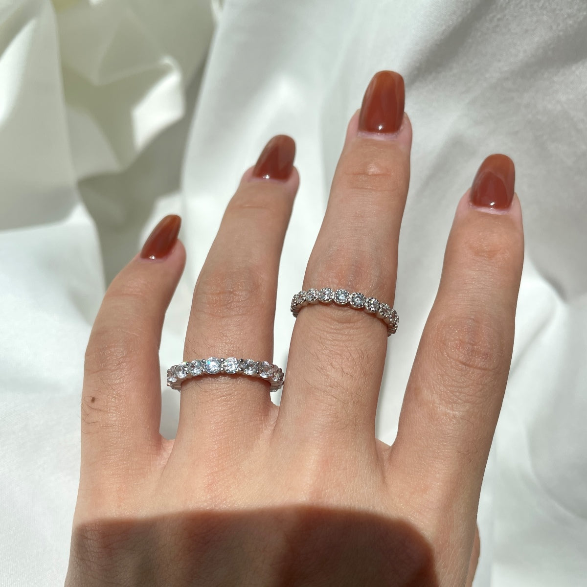 [Love's Uplift]Sparkling Round Cut Tennis Ring