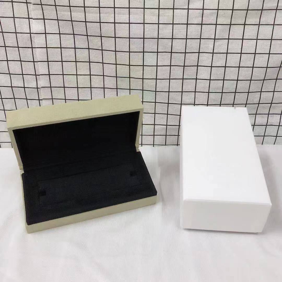 [Love's Uplift] VA CLOVER BOX GIFT BAG