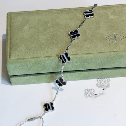 [Love's Uplift]CLOVER 5 MOTIF VEINED ONYX BRACELET SILVER