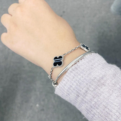 [Love's Uplift]CLOVER 5 MOTIF VEINED ONYX BRACELET SILVER