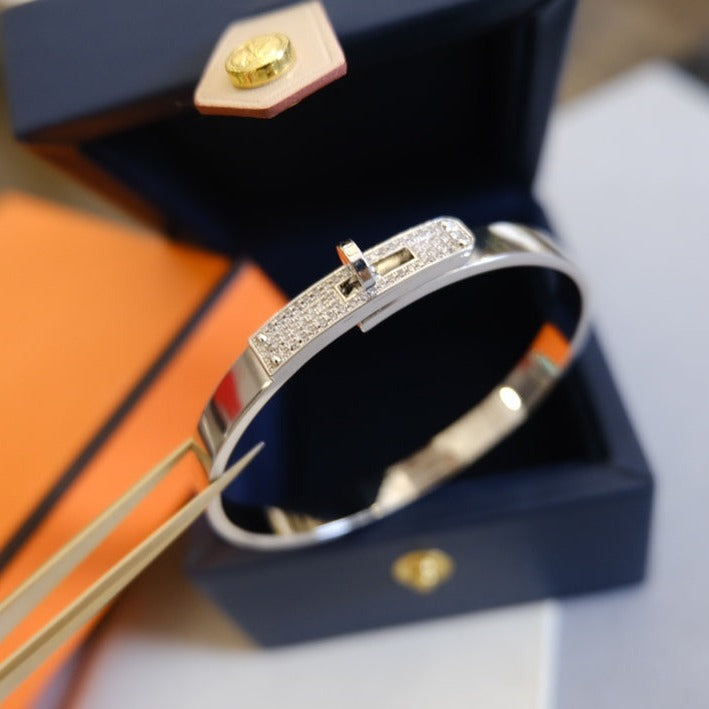 [Love's Uplift]KELLY BRACELET DIAMOND