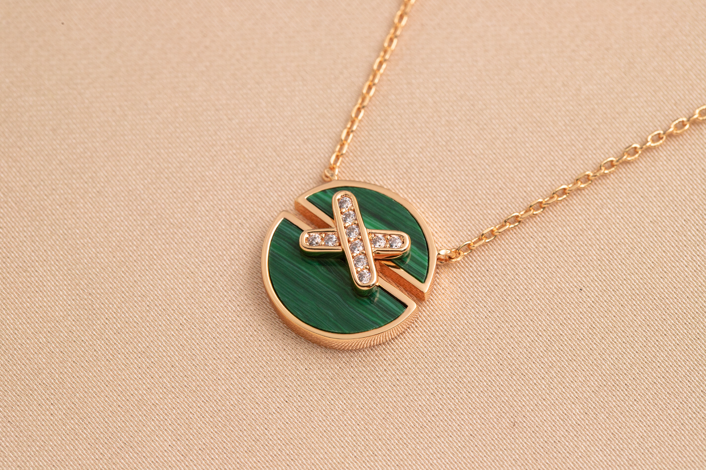 [Love's Uplift]JEUX DE PINK GOLD DIAMOND NECKLACE