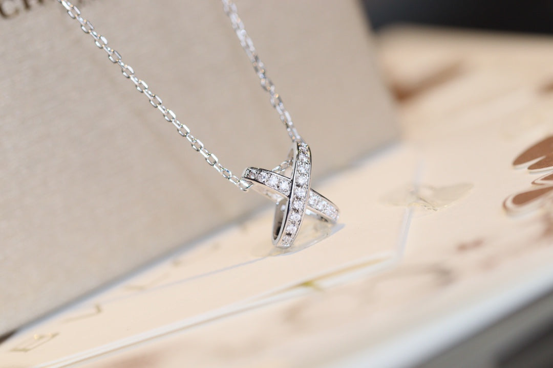 [Love's Uplift]JEUX DE DIAMOND NECKLACE