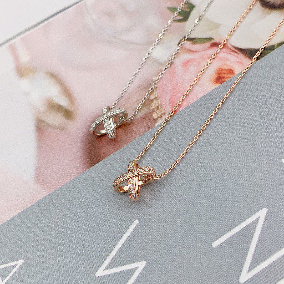 [Love's Uplift]JEUX DE DIAMOND NECKLACE