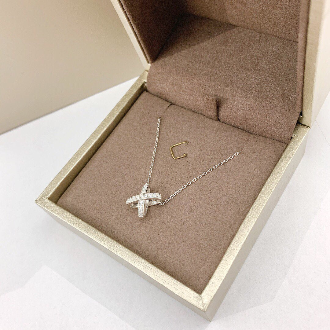 [Love's Uplift]JEUX DE DIAMOND NECKLACE