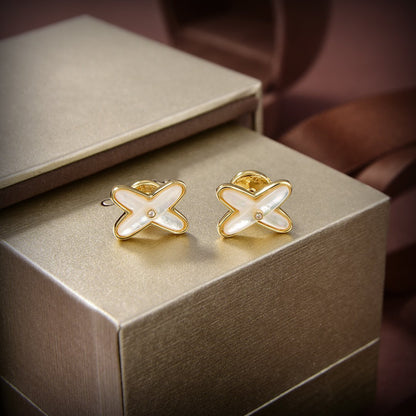 [Love's Uplift]JEUX DE WHITE MOP GOLD DIAMOND EARRINGS