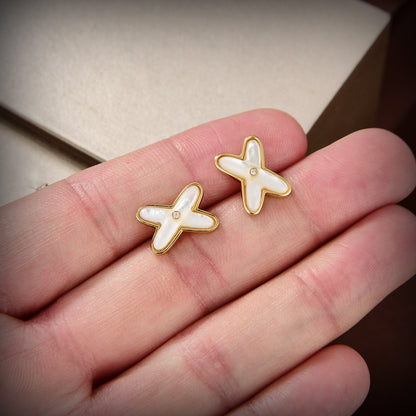 [Love's Uplift]JEUX DE WHITE MOP GOLD DIAMOND EARRINGS