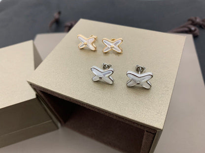 [Love's Uplift]JEUX DE WHITE MOP SILVER DIAMOND EARRINGS