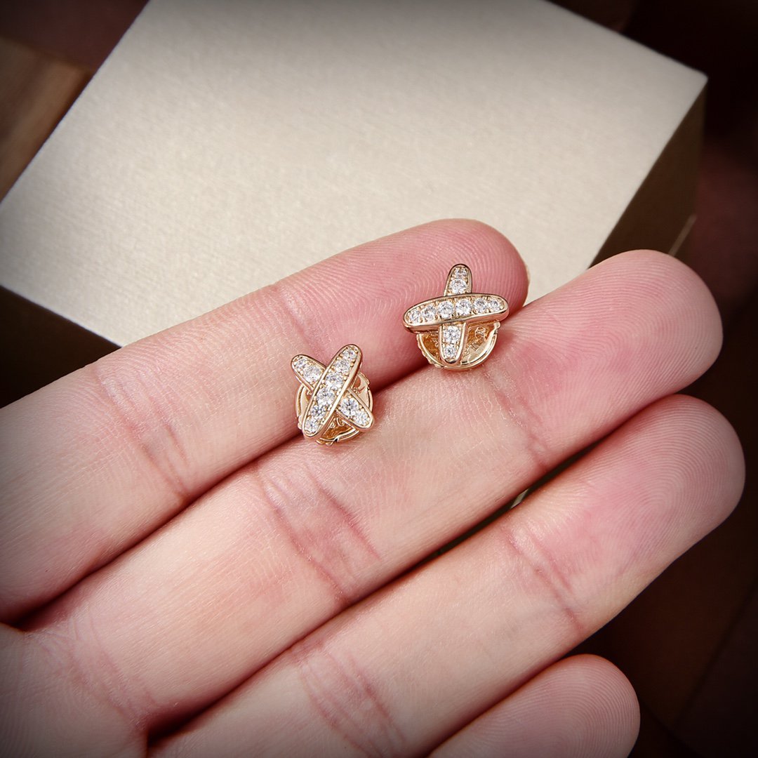 [Love's Uplift]JEUX DE GOLD DIAMOND EARRINGS