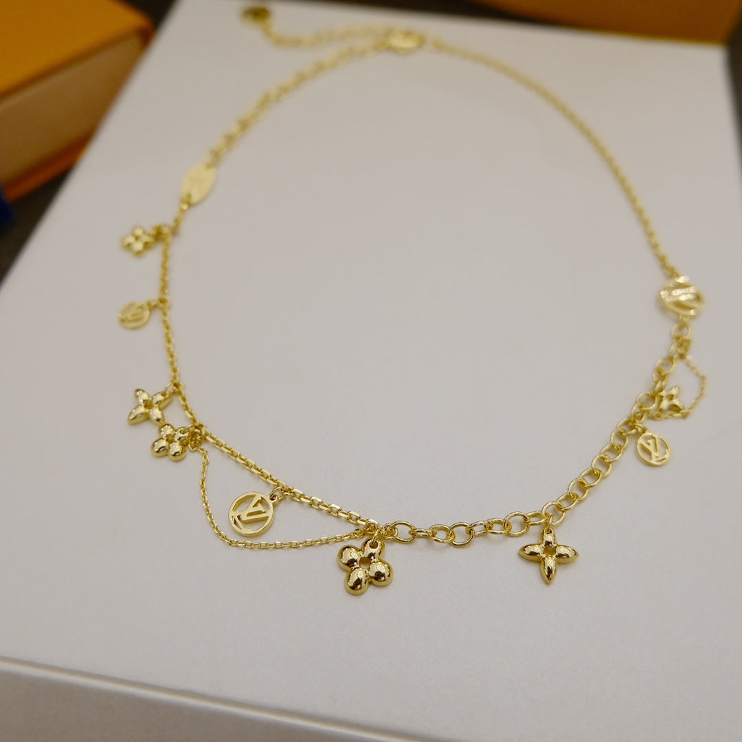 [Love's Uplift]BLOOMING SUPPLE NECKLACE BRASS