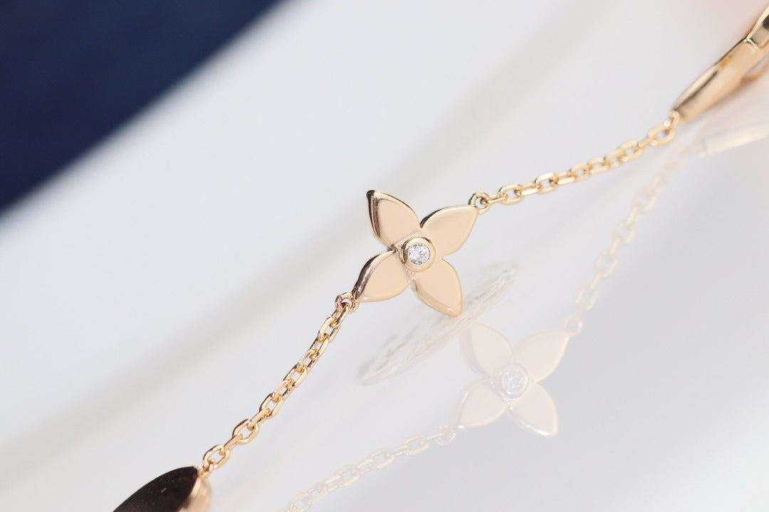[Love's Uplift]LEAF CLOVER BRACELET