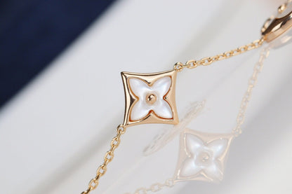 [Love's Uplift]LEAF CLOVER BRACELET