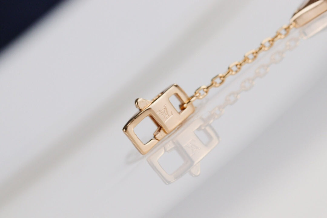 [Love's Uplift]LEAF CLOVER BRACELET