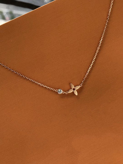 [Love's Uplift]BLOSSOM PENDANT PINK GOLD AND DIAMOND
