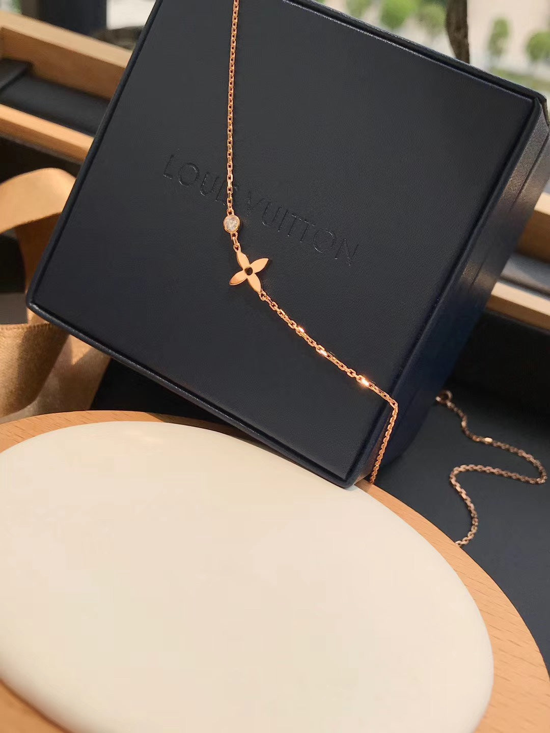 [Love's Uplift]BLOSSOM PENDANT PINK GOLD AND DIAMOND