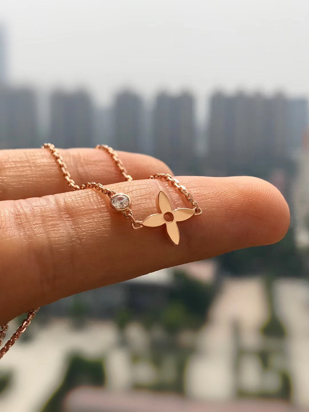 [Love's Uplift]BLOSSOM PENDANT PINK GOLD AND DIAMOND
