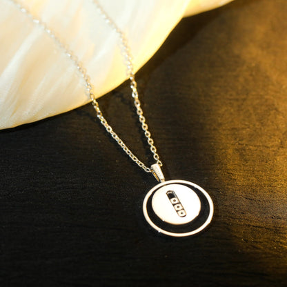 [Love's Uplift ]LUCKY MOVE MM SILVER DIAMOND NECKLACE