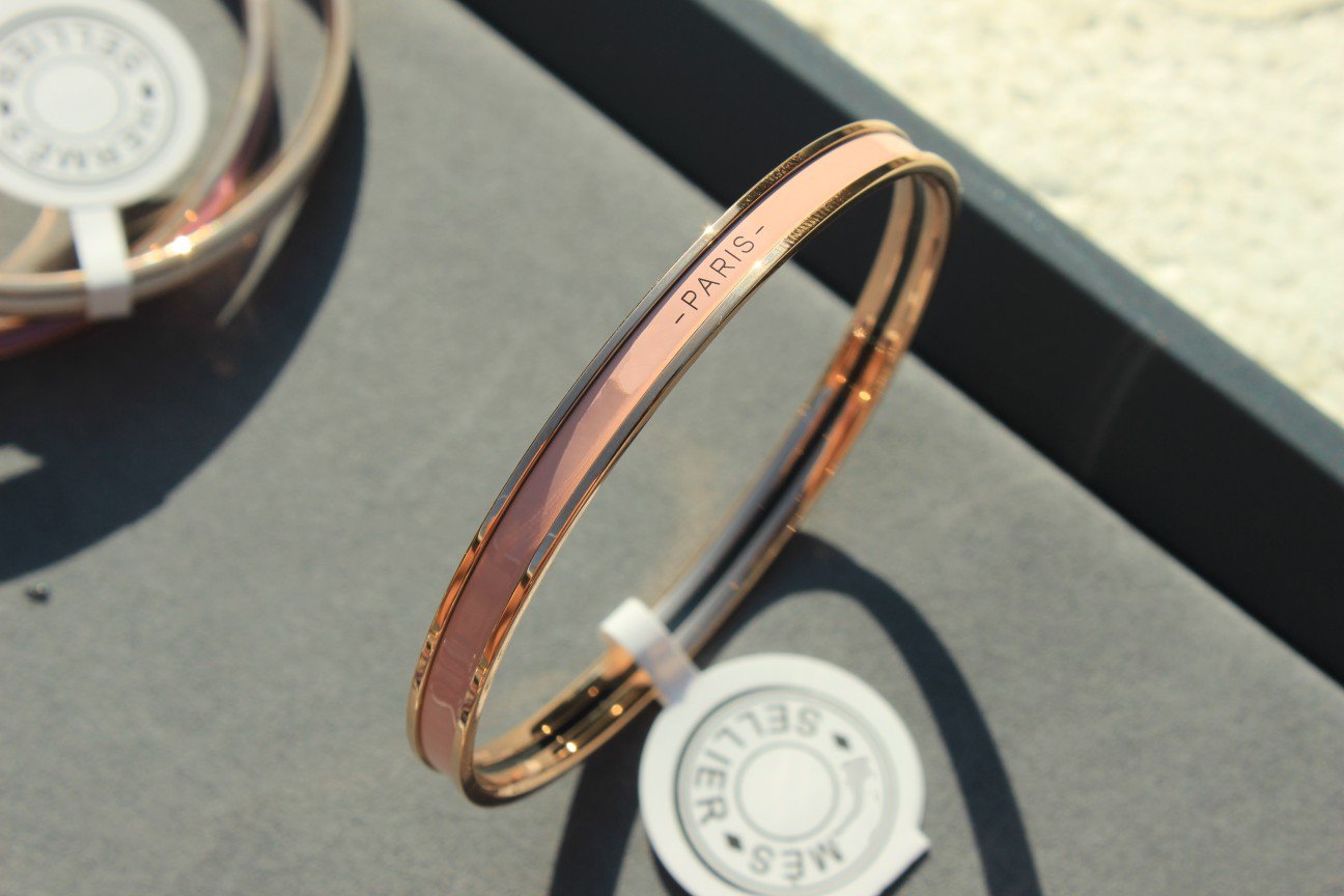 [Love's Uplift]HM UNI BANGLE BAG