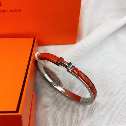 [Love's Uplift]CLASSIC HM CLIC RED 8MM ENAMEL BRACELET