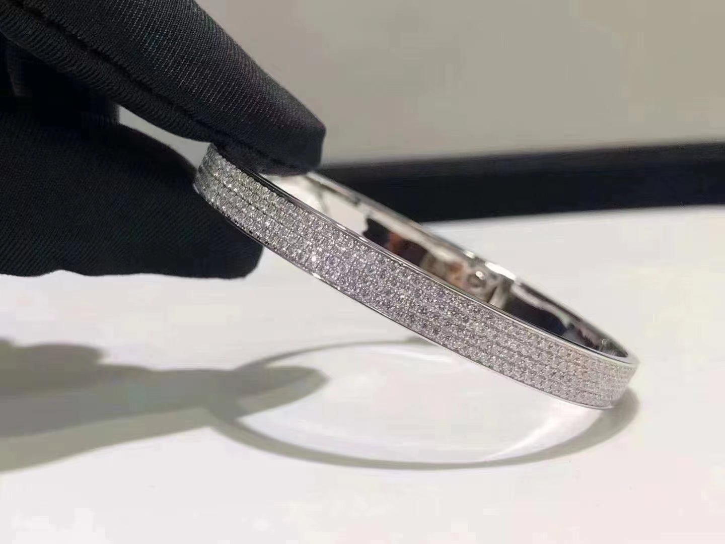 [Love's Uplift]HM KELLY BRACELET IN SILVER AND FULL PAVE DIAMOND