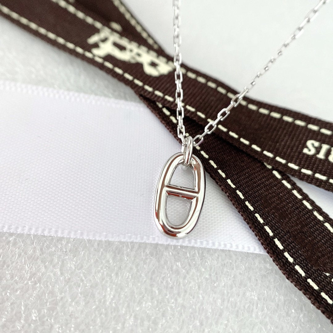 [Love's Uplift]HM PIG NOSE NECKLACE