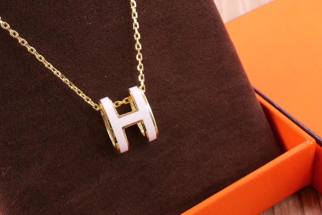[Love's Uplift]HM CLIC YELLOW ENAMEL GOLD NECKLACE