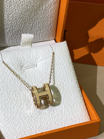 [Love's Uplift]HM CLIC YELLOW ENAMEL GOLD NECKLACE