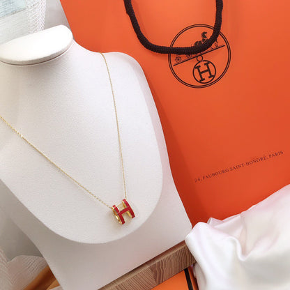 [Love's Uplift]HM CLIC RED ENAMEL GOLD NECKLACE