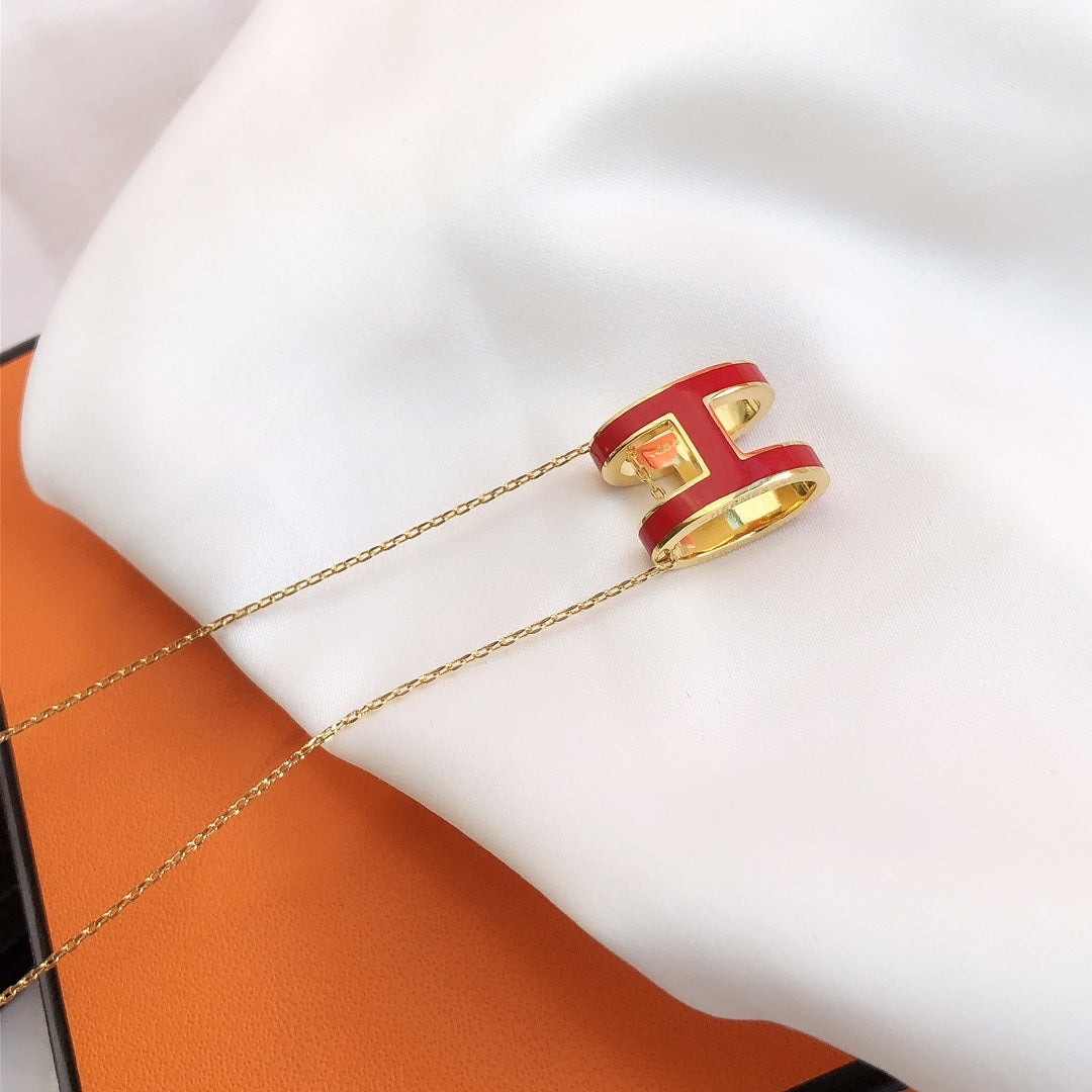 [Love's Uplift]HM CLIC RED ENAMEL GOLD NECKLACE