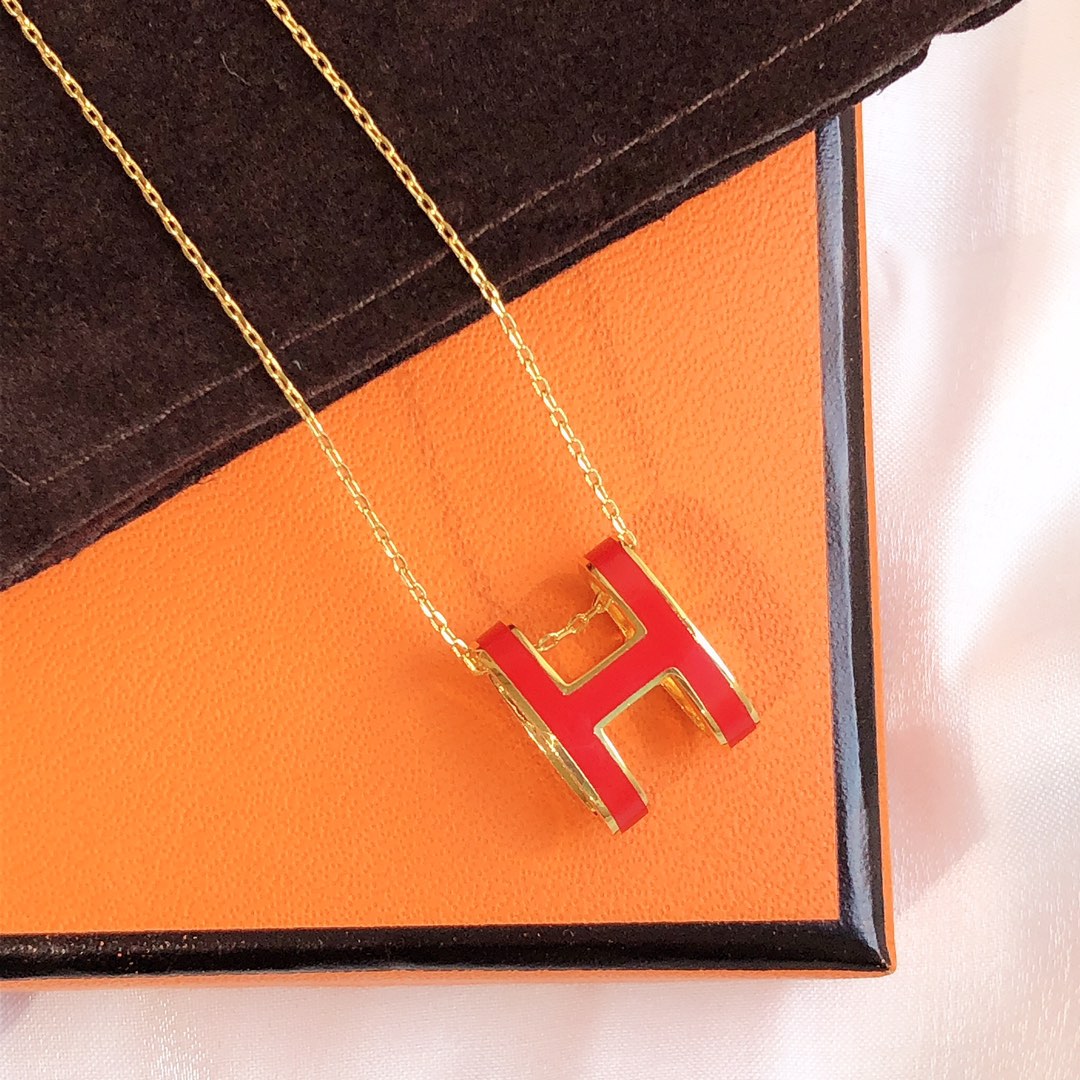 [Love's Uplift]HM CLIC RED ENAMEL GOLD NECKLACE