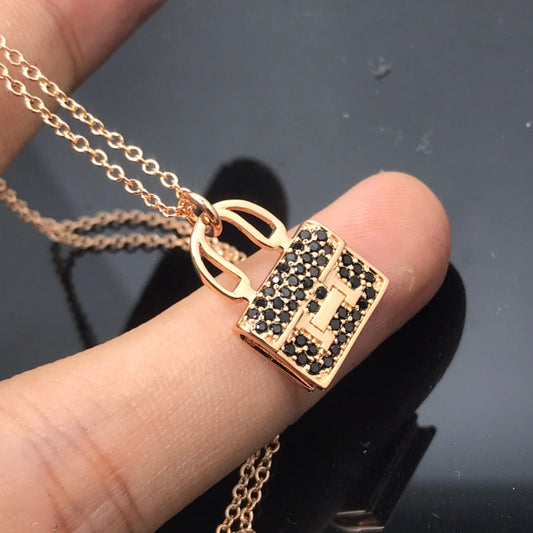 [Love's Uplift]HM NECKLACE ARRIVAL BLACK DIAMOND