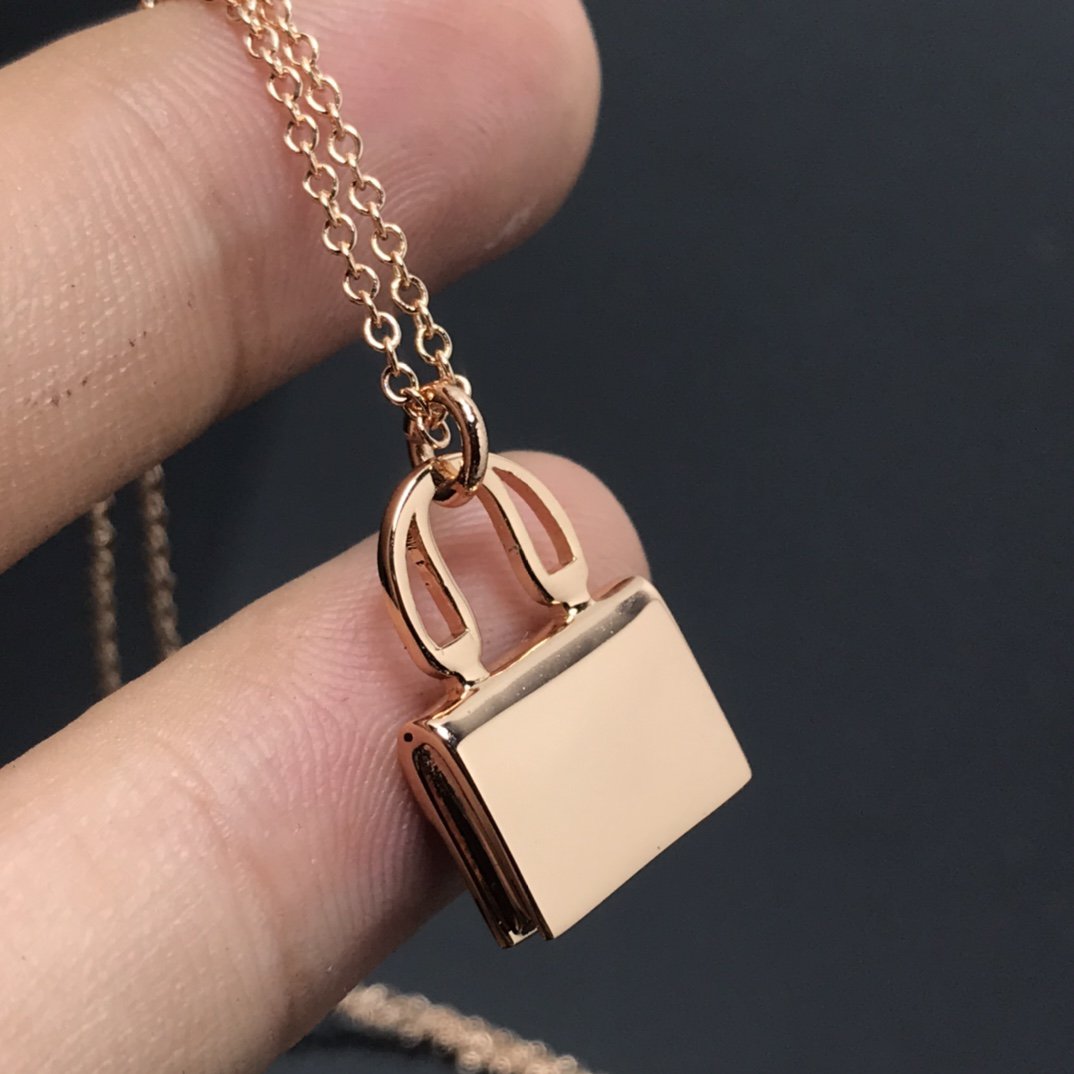 [Love's Uplift]HM NECKLACE ARRIVAL BLACK DIAMOND