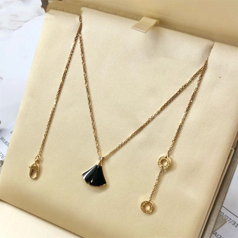 [Love's Uplift]DREAM NECKLACE ONYX 1 DIAMOND