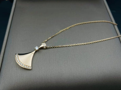 [Love's Uplift]DREAM NECKLACE PINK GOLD DIAMOND