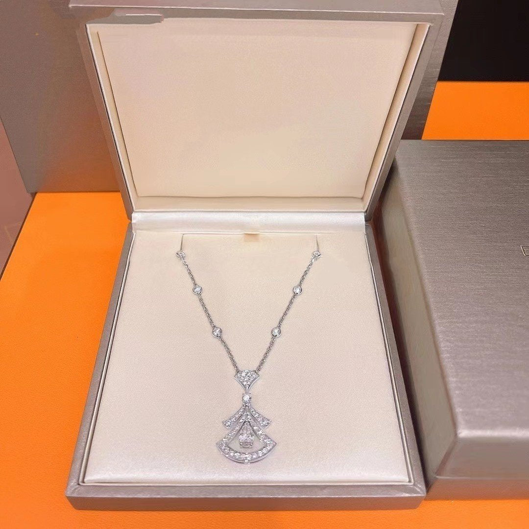 [Love's Uplift]DREAM NECKLACE WHITE DIAMOND SILVER