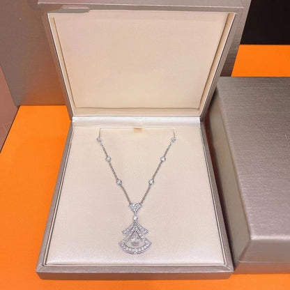 [Love's Uplift]DREAM NECKLACE WHITE DIAMOND SILVER