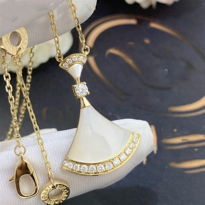 [Love's Uplift]DREAM NECKLACE MOP GOLD DIAMOND