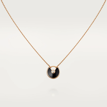 [Love's Uplift]AMULETTE ROSE GOLD ONYX NECKLACE