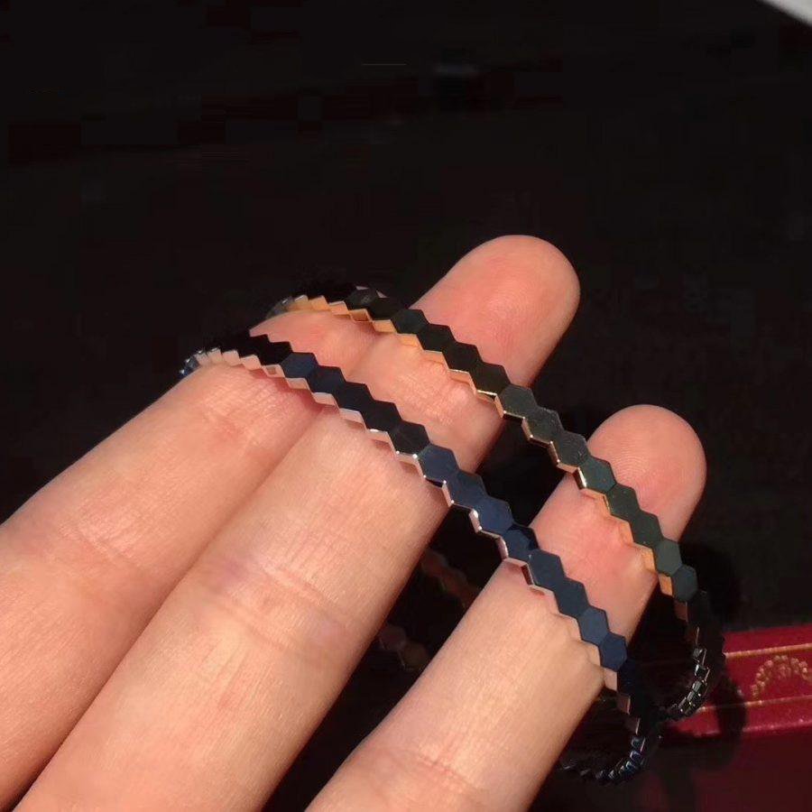 [Love's Uplift]BEE LOVE SILVER BRACELET