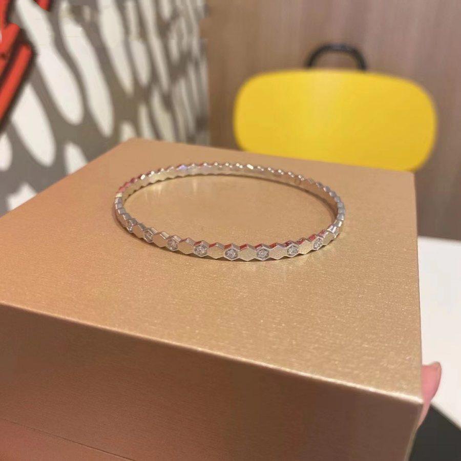 [Love's Uplift]BEE LOVE SILVER DIAMOND BRACELET