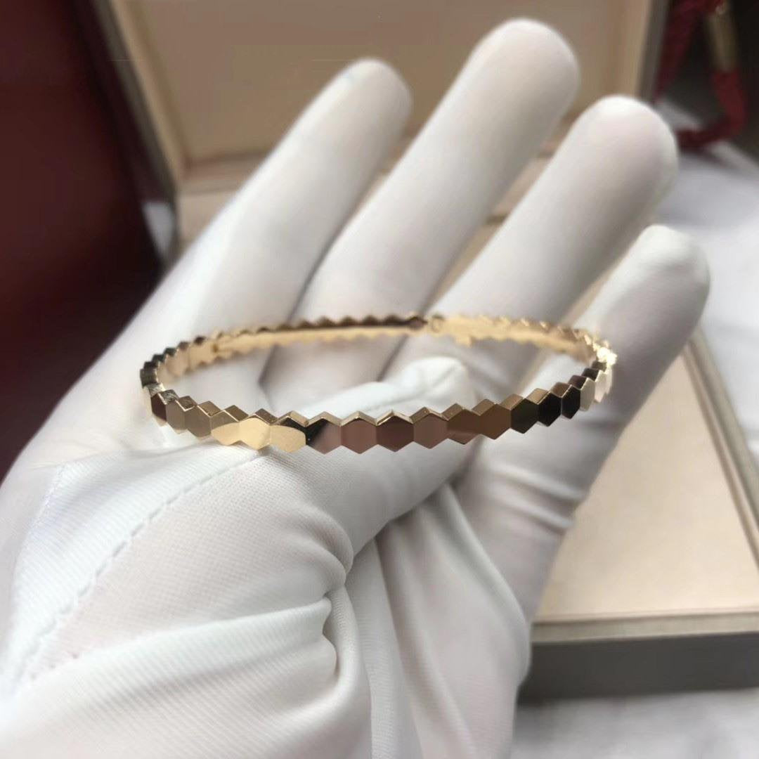 [Love's Uplift]BEE LOVE GOLD BRACELET