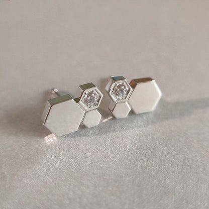 [Love's Uplift]BEE LOVE SILVER DIAMOND EARRINGS