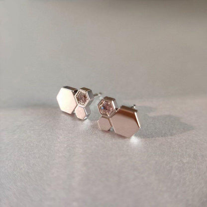 [Love's Uplift]BEE LOVE SILVER DIAMOND EARRINGS