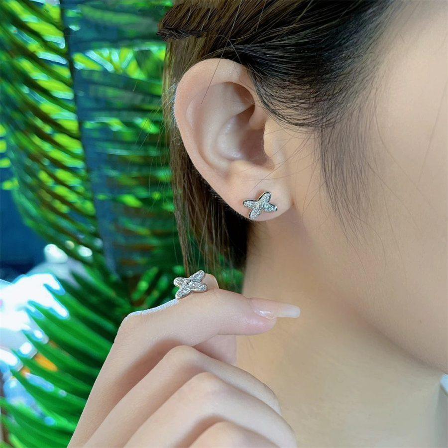 [Love's Uplift]JEUX DE SILVER DIAMOND EARRINGS