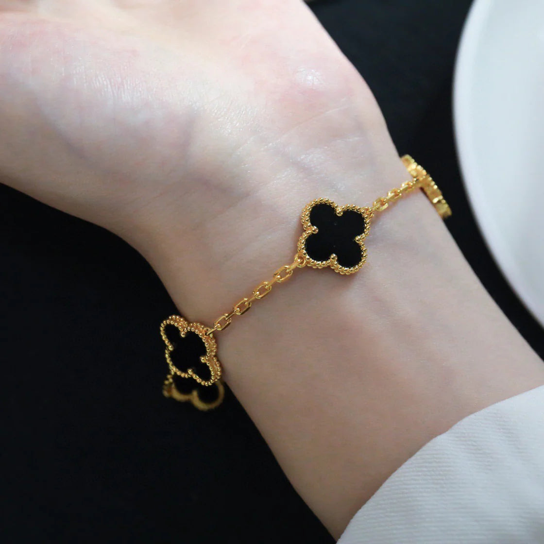 [Love's Uplift]CLOVER  5 MOTIFS BLACK ONYX BRACELET