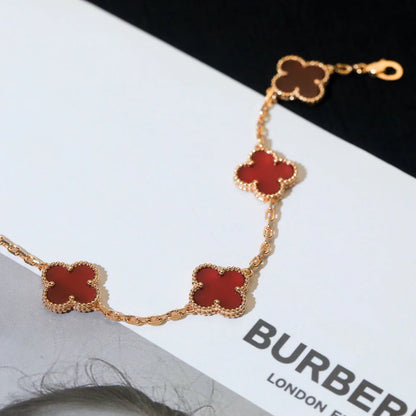 [Love's Uplift] CLOVER 5 MOTIF RED CORNELIAN BRACELET COLLECTION