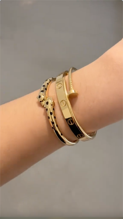 [Love's Uplift] Panthère & LOVE  & JUSTE  Diamond Bracelet Stack Set